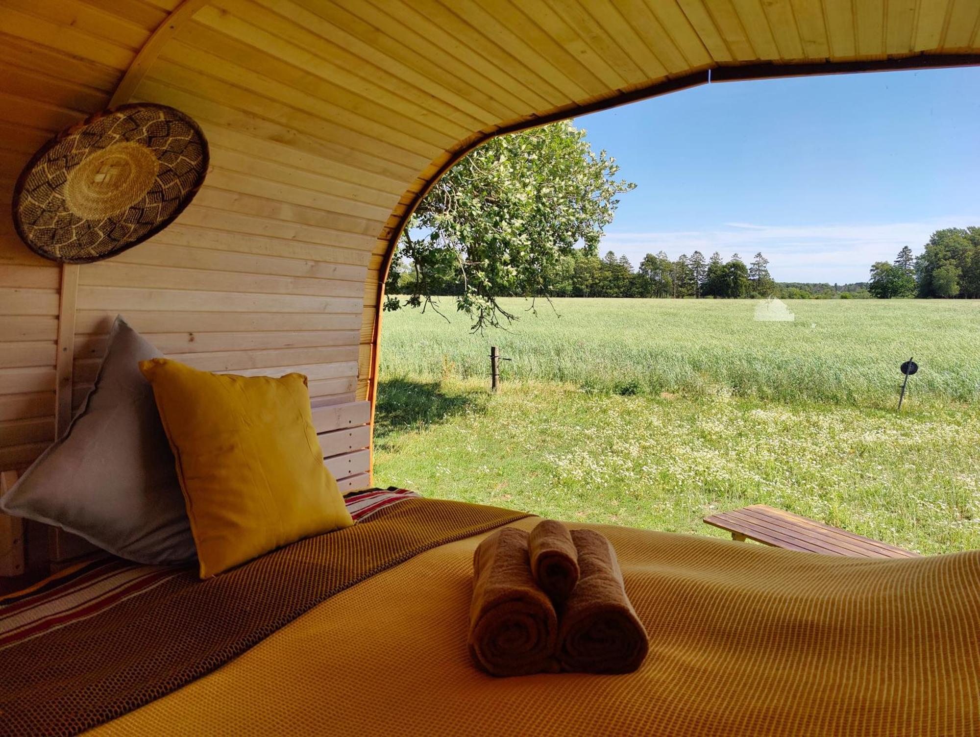 Under Canvas Bornholm Ostermarie Екстериор снимка