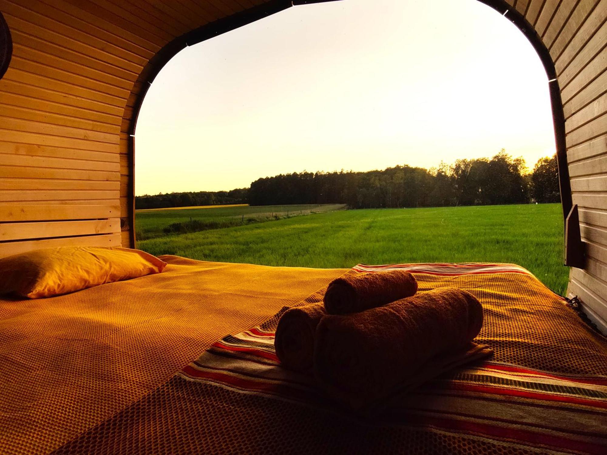 Under Canvas Bornholm Ostermarie Екстериор снимка