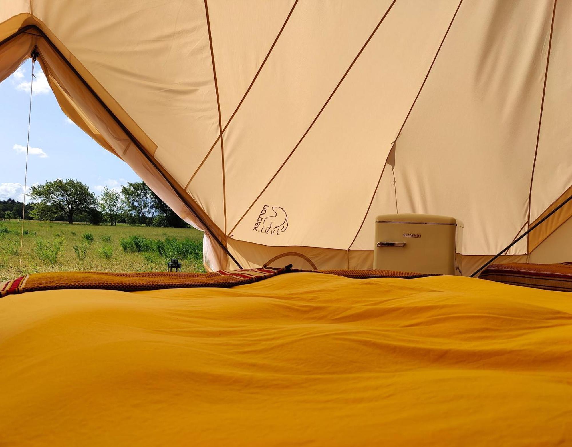 Under Canvas Bornholm Ostermarie Екстериор снимка