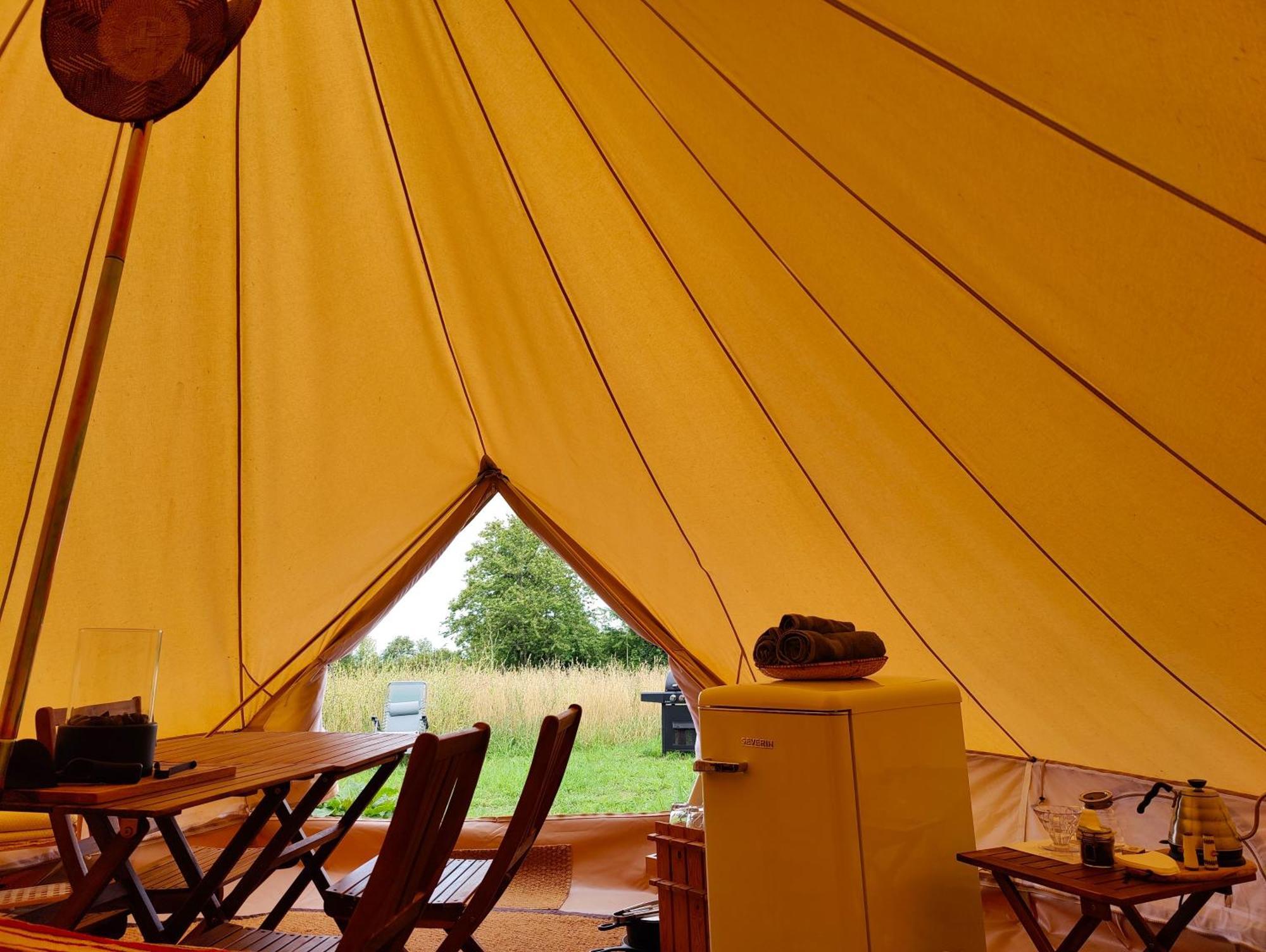 Under Canvas Bornholm Ostermarie Екстериор снимка
