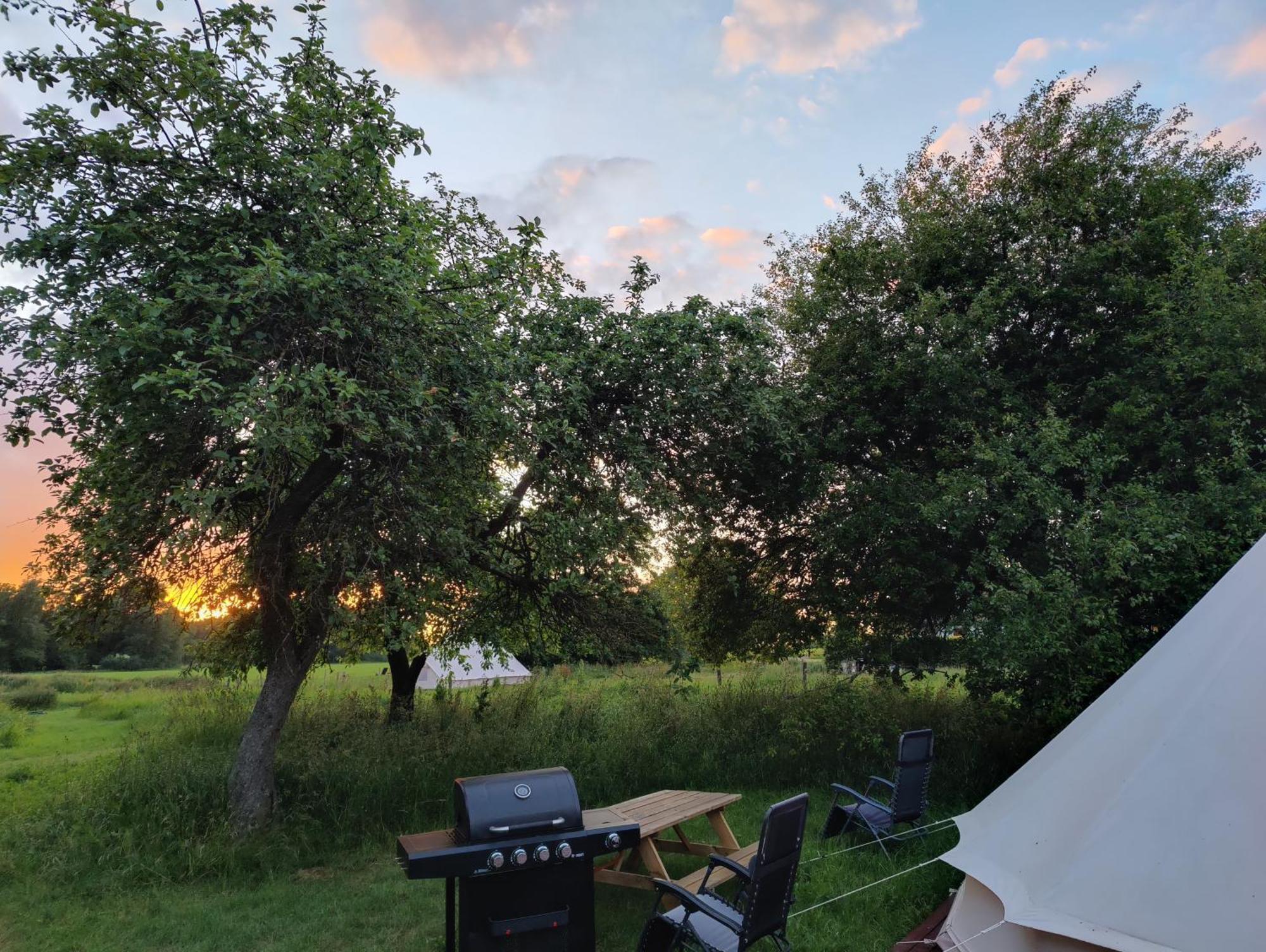 Under Canvas Bornholm Ostermarie Екстериор снимка