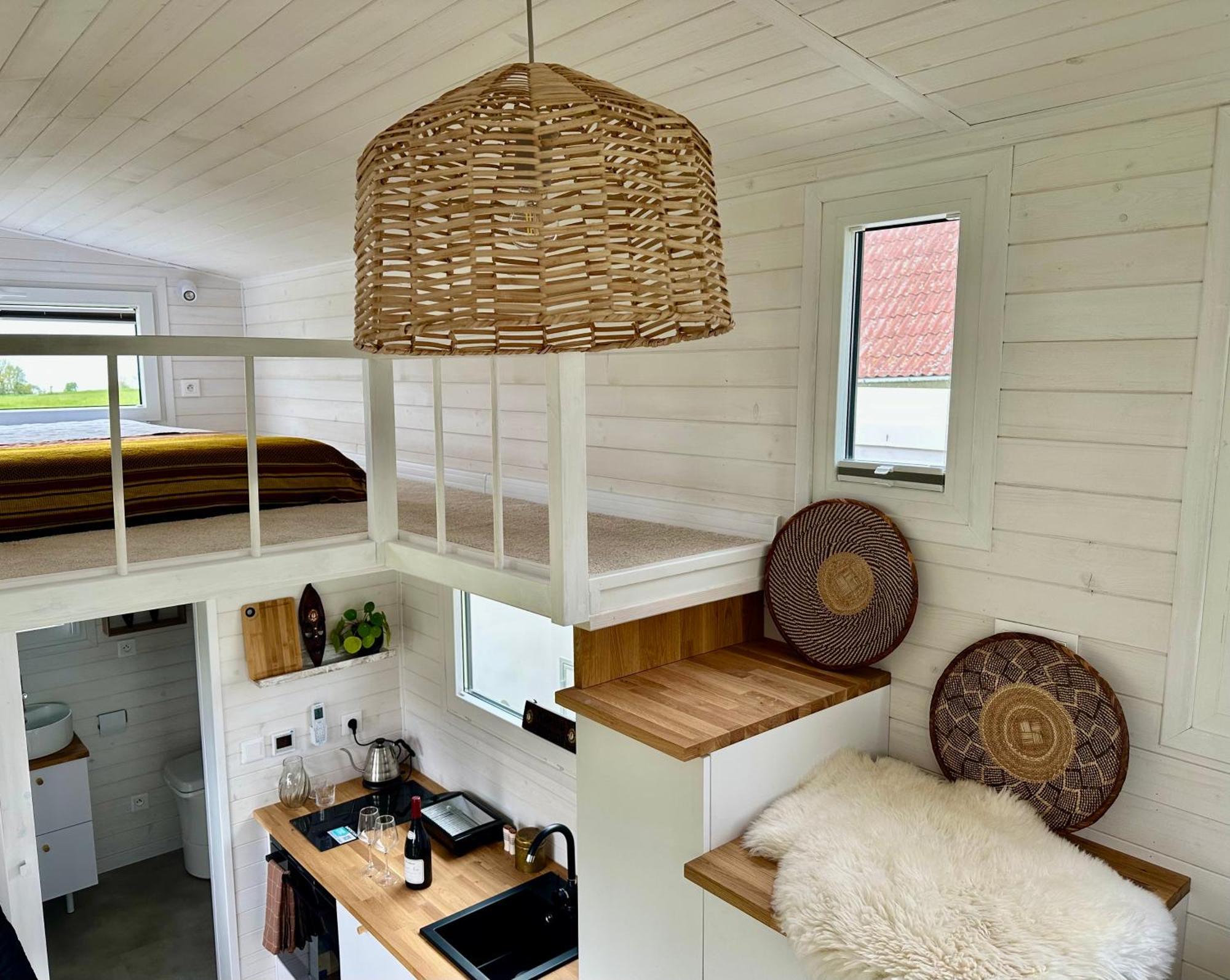 Under Canvas Bornholm Ostermarie Екстериор снимка